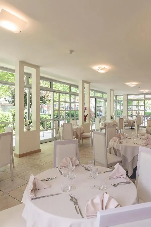 Hotel Athena Cervia Italien