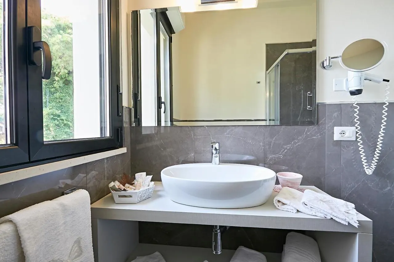 Hotel Athena Cervia 3*,  Italien