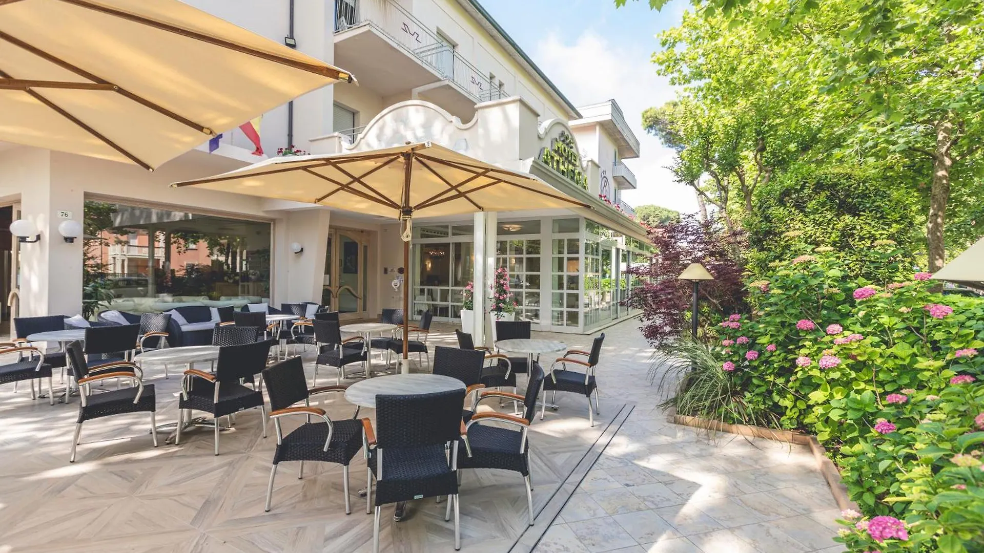 Hotel Athena Cervia 3*,